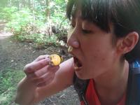 Fion shows how in Hong Kong they eat banana slugs.